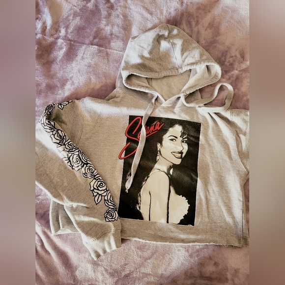 Selena Crop Sweater - Picture 3 of 3